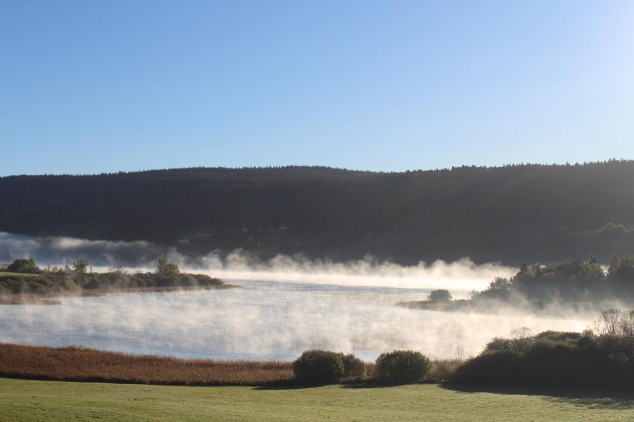 L'esca'lac Grande-Riviere Chateau